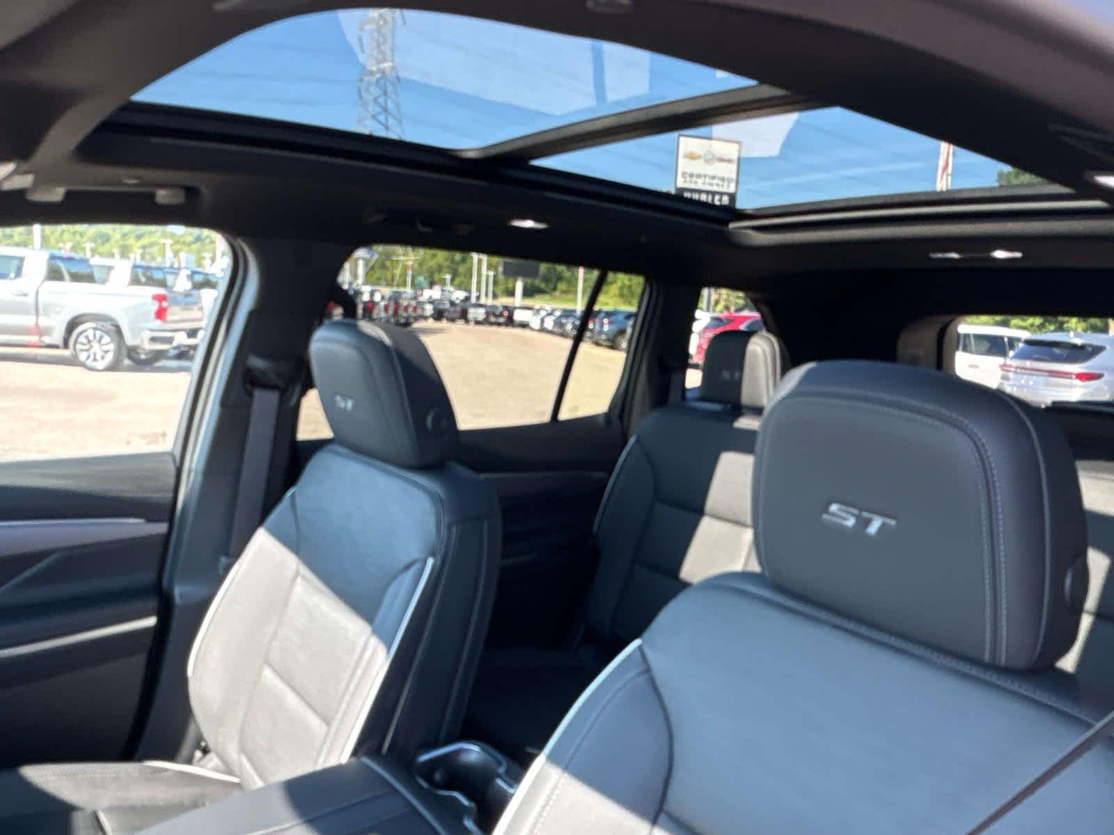 2026 Buick Enclave Sport Touring