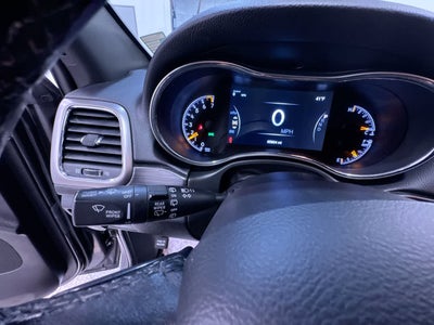 2020 Jeep Grand Cherokee Laredo E