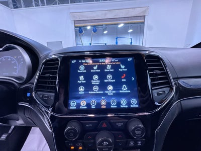 2020 Jeep Grand Cherokee Summit
