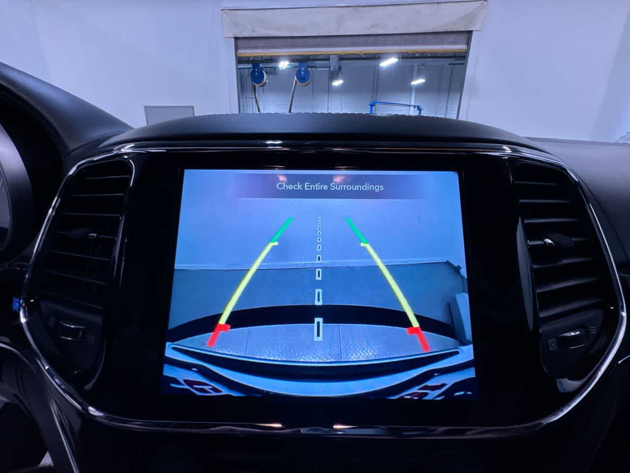 2020 Jeep Grand Cherokee Summit