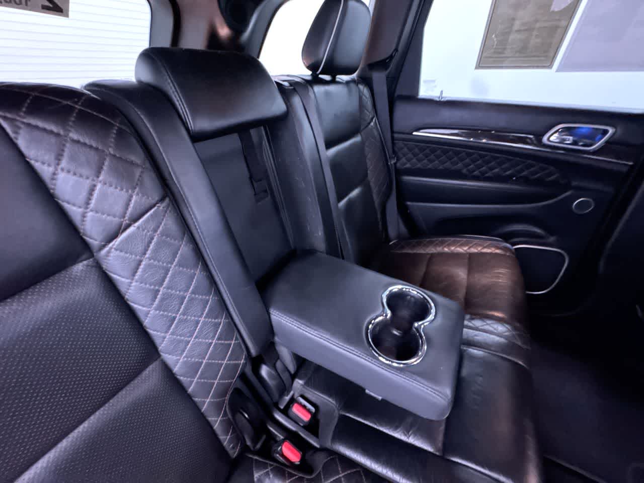 2020 Jeep Grand Cherokee Summit