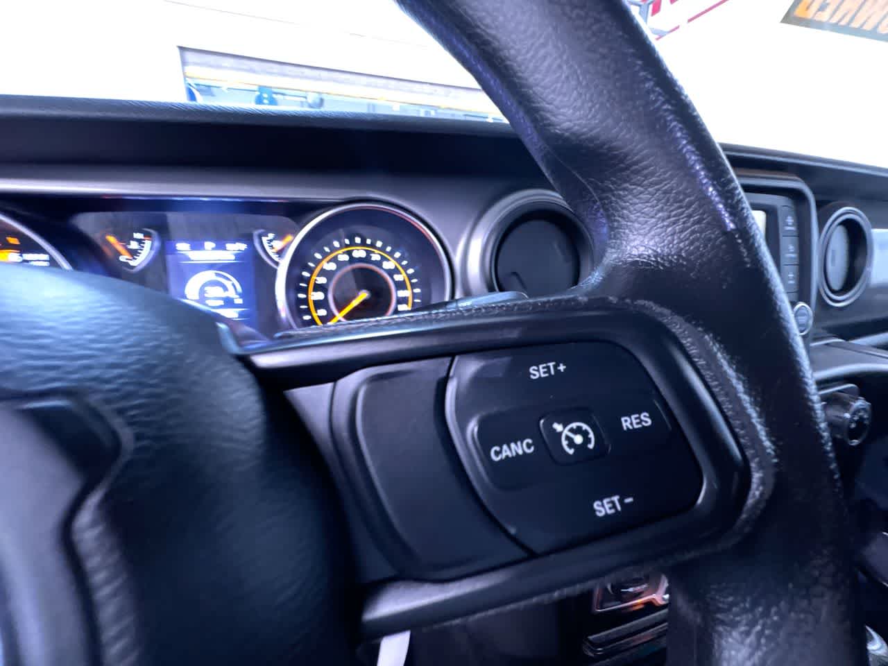 2021 Jeep Gladiator Willys Sport