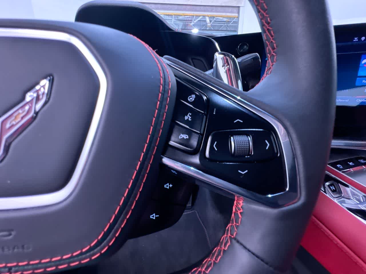 2025 Chevrolet Corvette E-Ray 2LZ