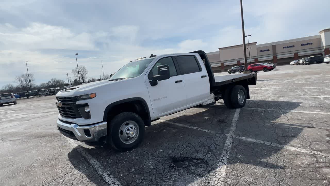 2025 Chevrolet Silverado 3500 HD Chassis Cab Work Truck
