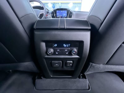 2024 Chevrolet Traverse Limited Premier