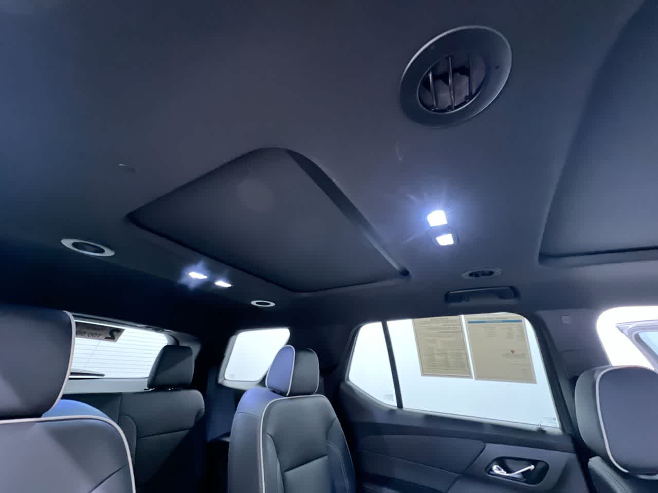 2024 Chevrolet Traverse Limited Premier