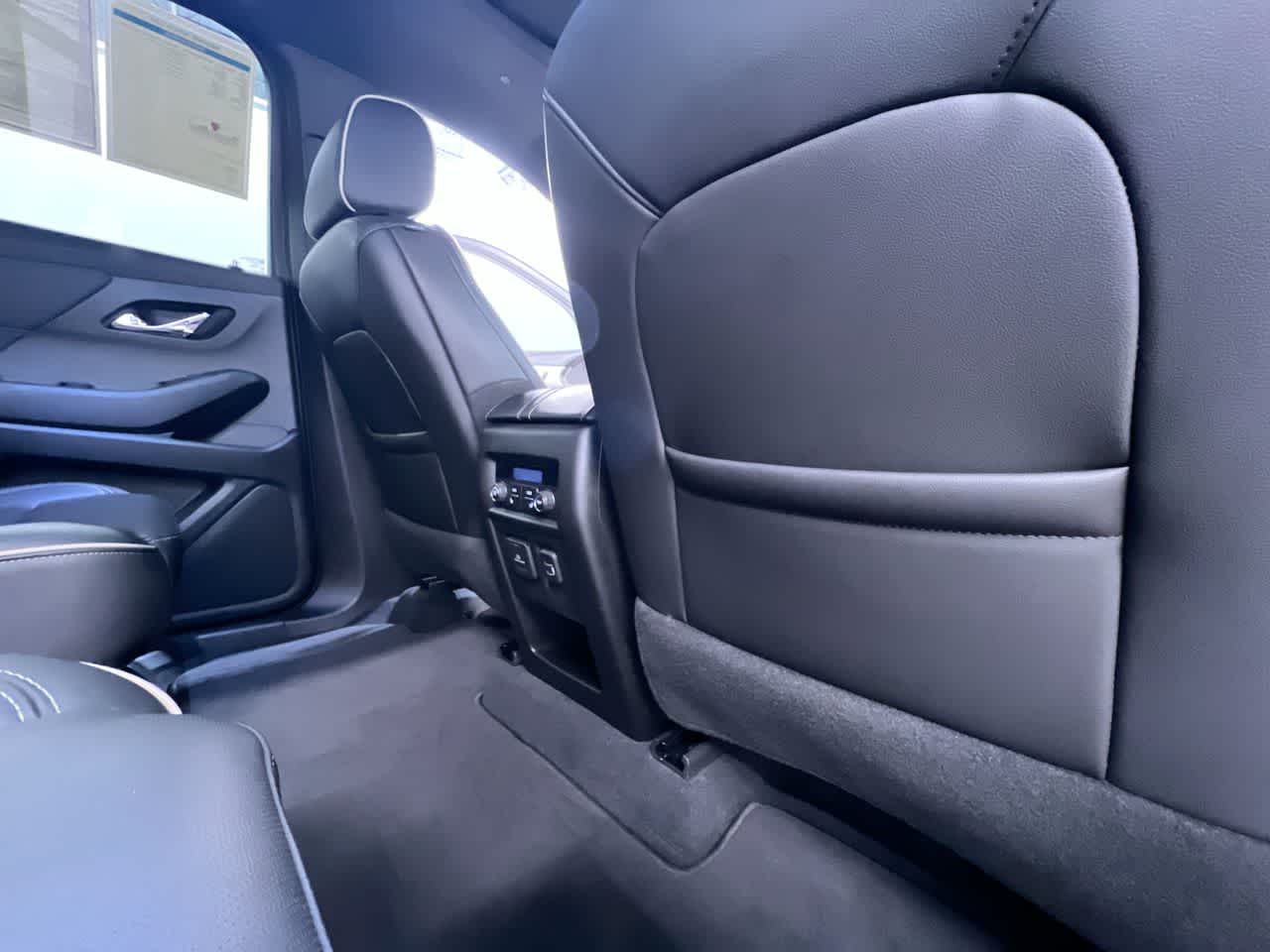 2024 Chevrolet Traverse Limited Premier