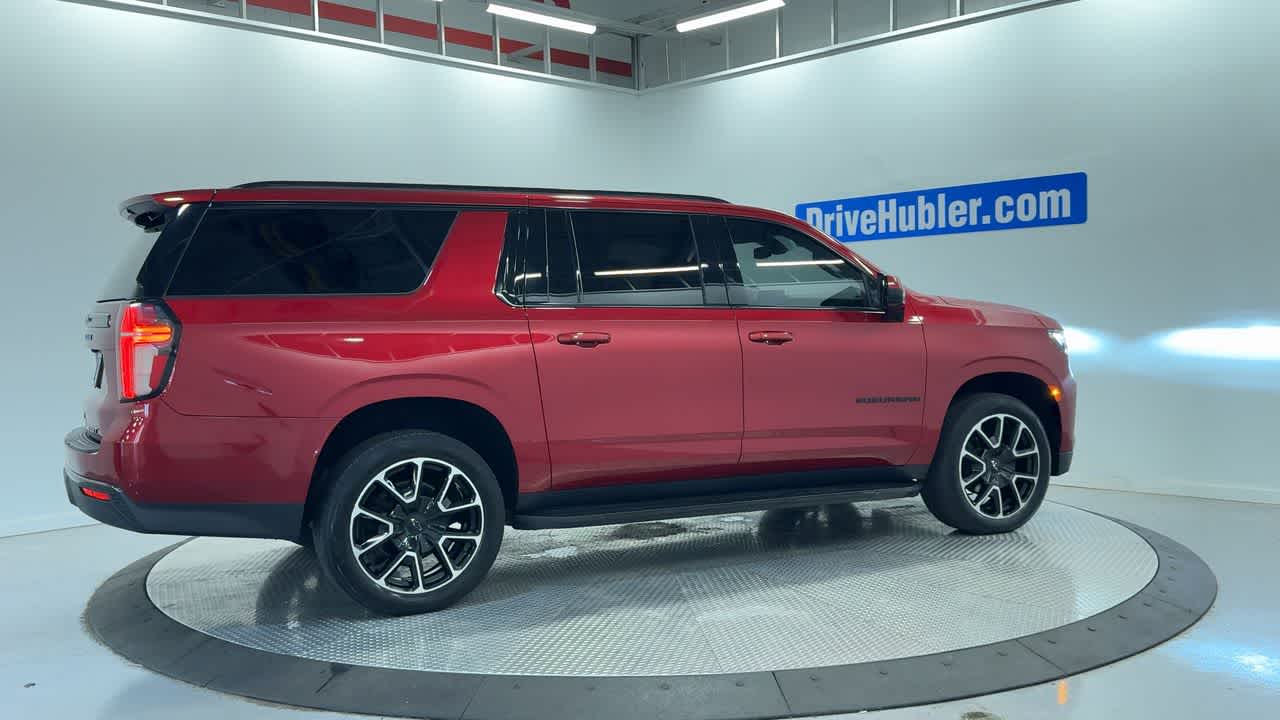 2021 Chevrolet Suburban RST