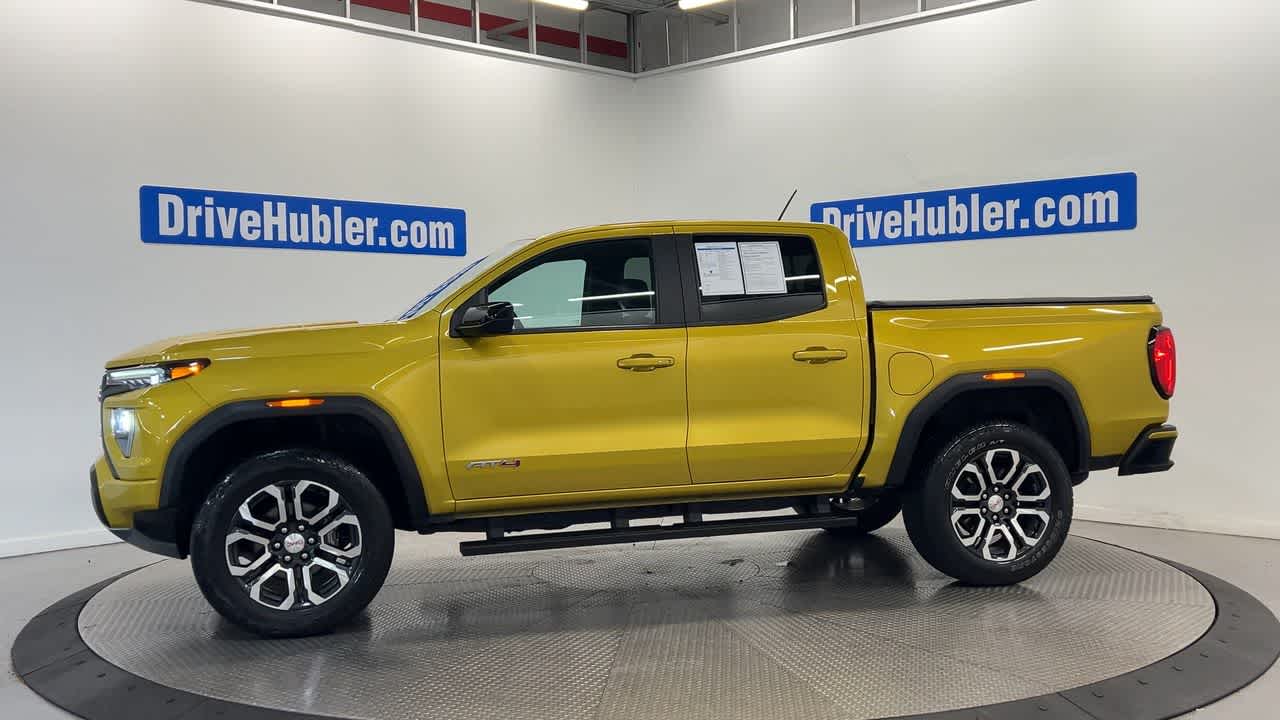 2023 GMC Canyon 4WD AT4