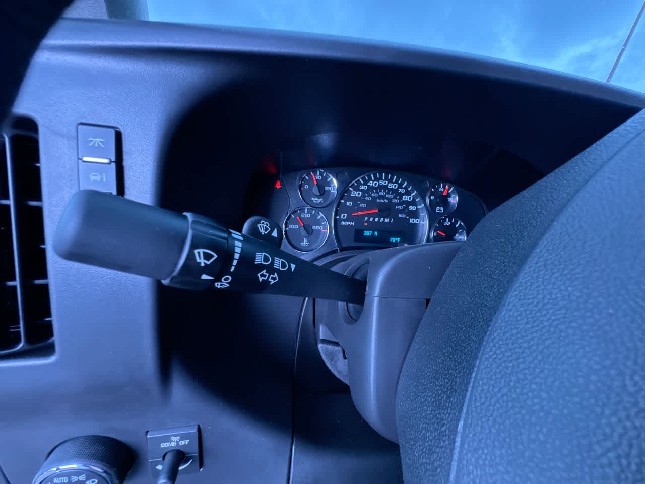 2026 Chevrolet Express Cutaway 3500 1WT