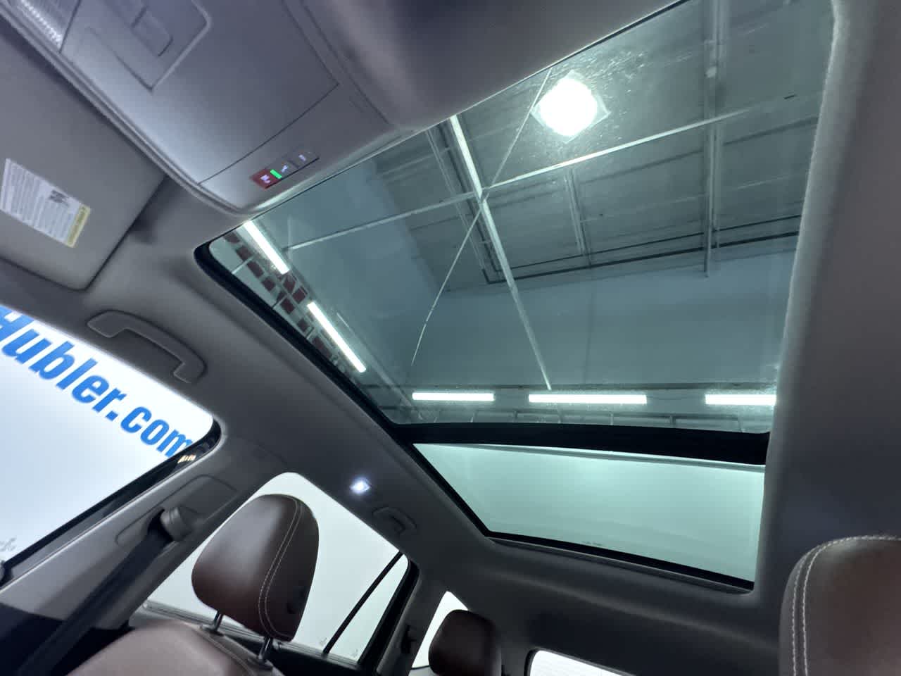 2022 Volkswagen Atlas 3.6L V6 SEL R-Line