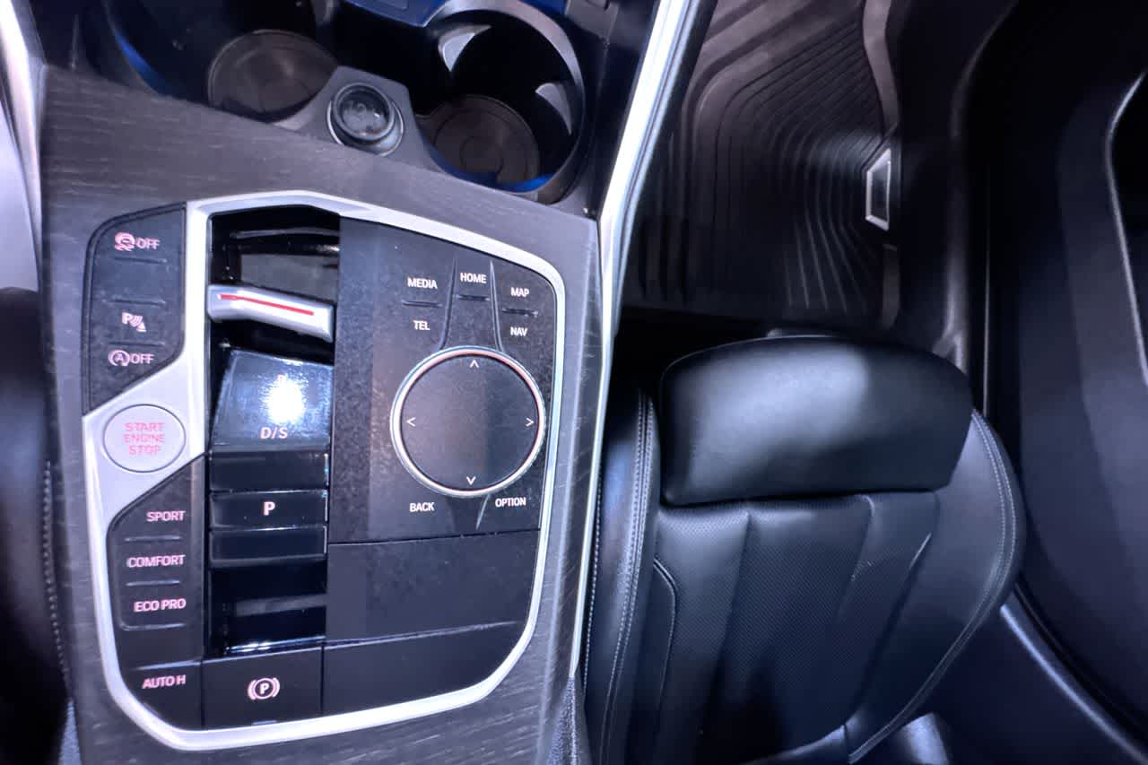 2023 BMW 3 Series 330i xDrive