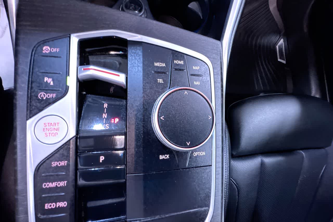 2023 BMW 3 Series 330i xDrive