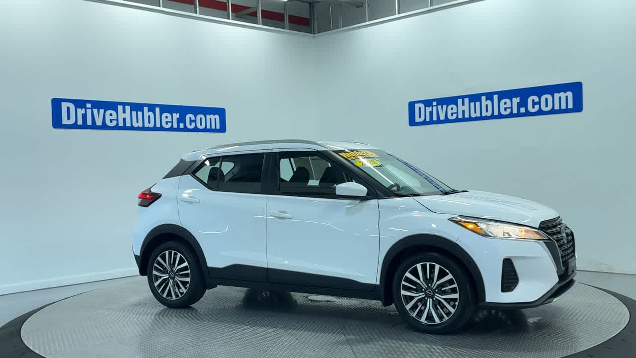 2022 Nissan Kicks SV