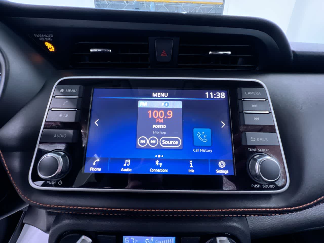 2020 Nissan Kicks SR