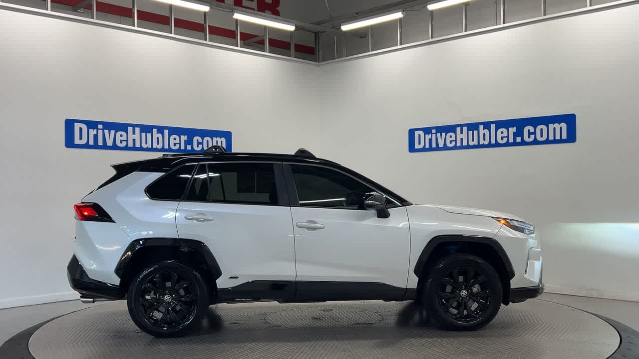 2025 Toyota RAV4 Hybrid XSE