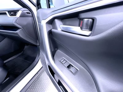 2025 Toyota RAV4 Hybrid XSE
