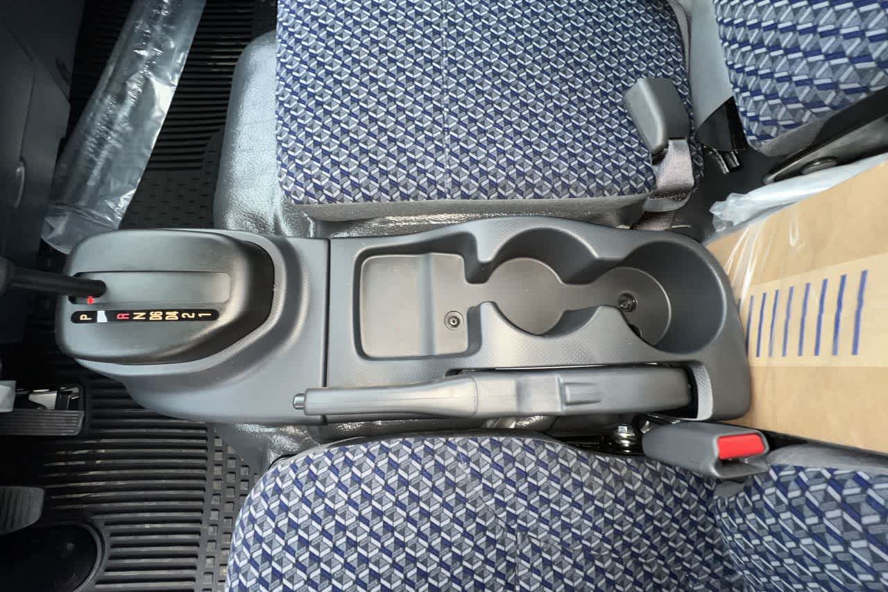 2024 Chevrolet Low Cab Forward 4500 Base