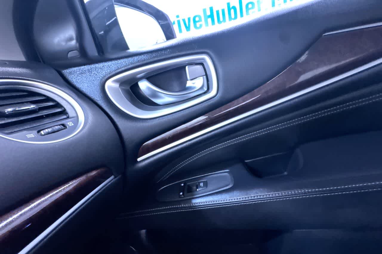 2019 INFINITI QX60 LUXE