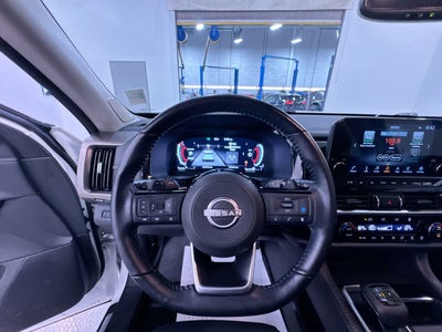 2022 Nissan Pathfinder Platinum