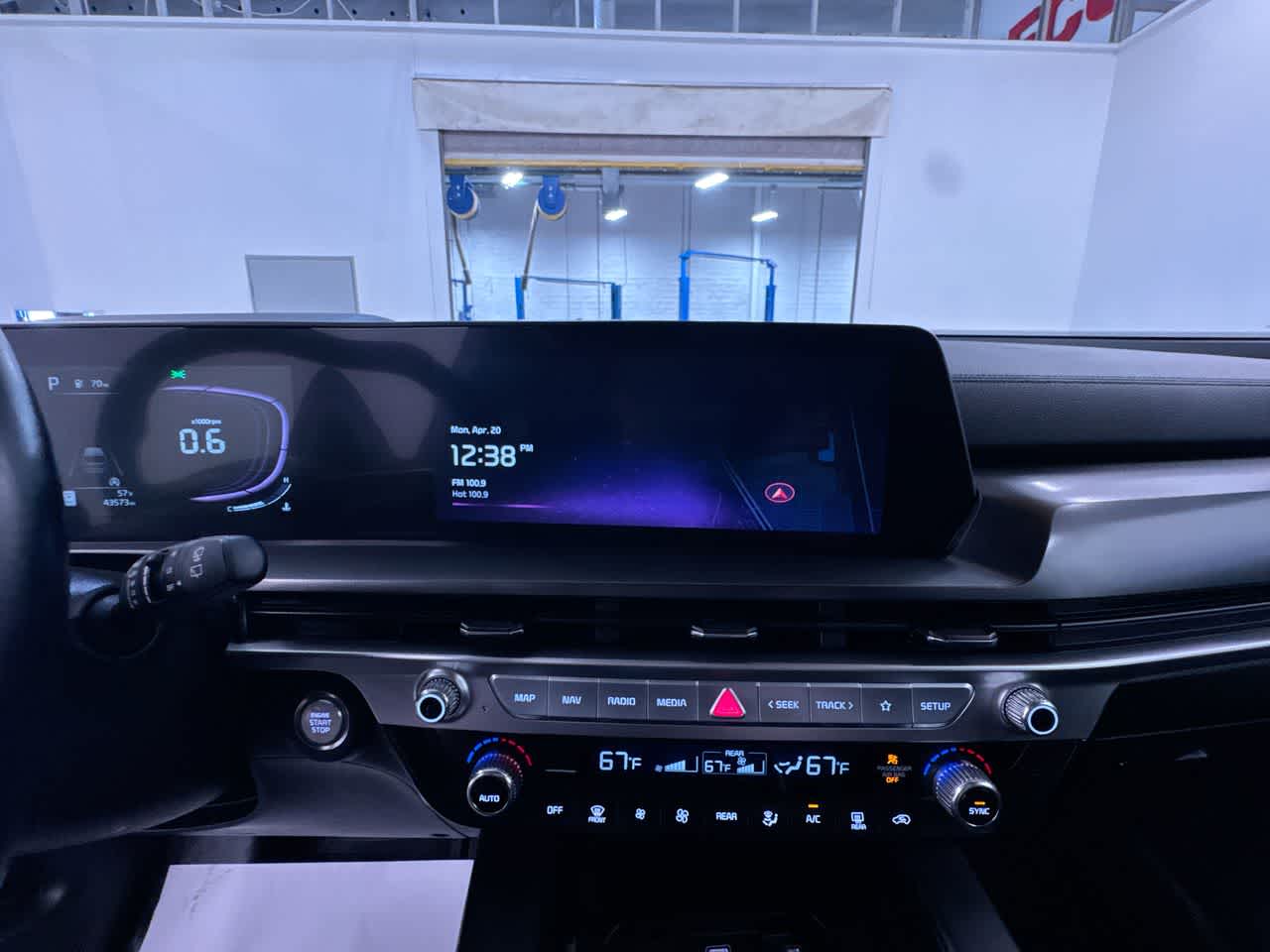 2023 Kia Telluride LX