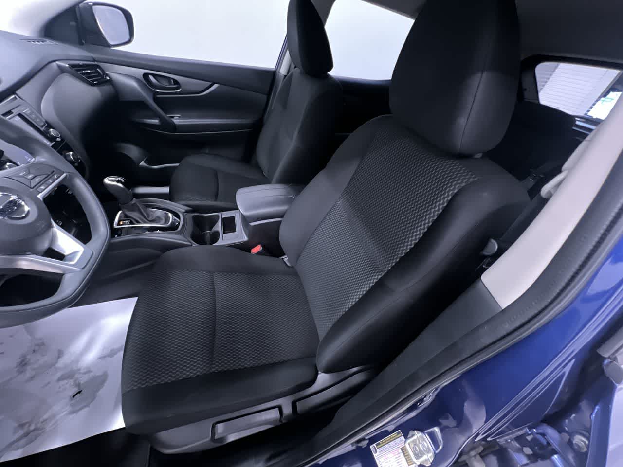 2022 Nissan Rogue Sport S