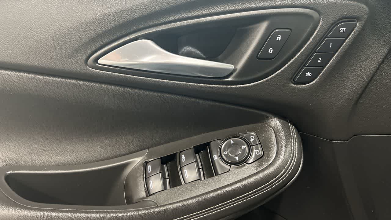 2020 Buick Encore GX Essence