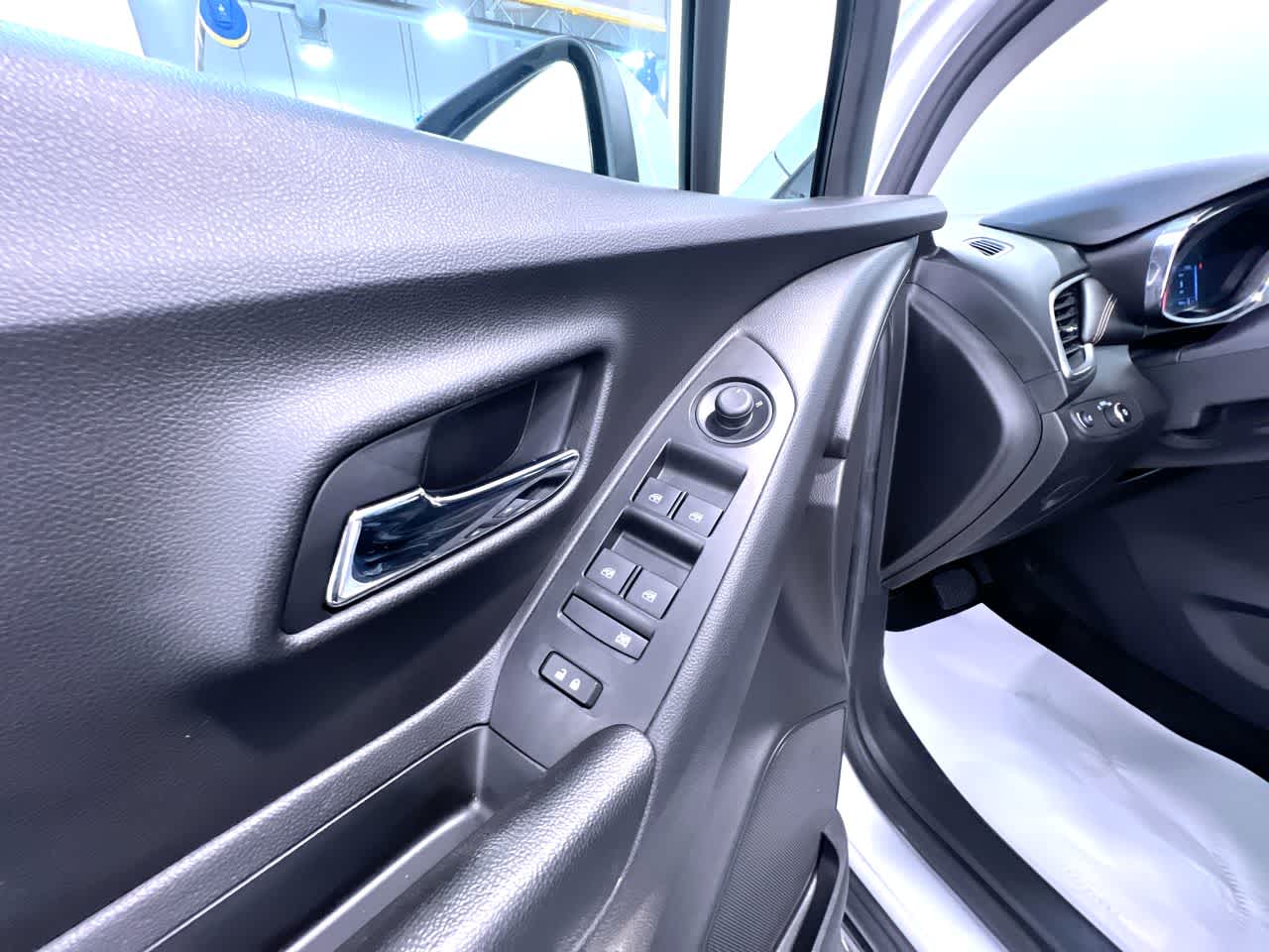 2021 Chevrolet Trax LS
