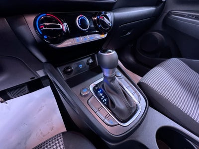 2023 Hyundai Kona SE