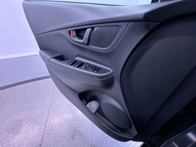2023 Hyundai Kona SE