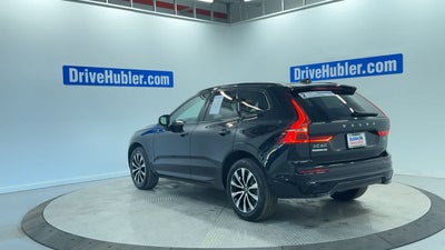 2023 Volvo XC60 Plus Dark Theme