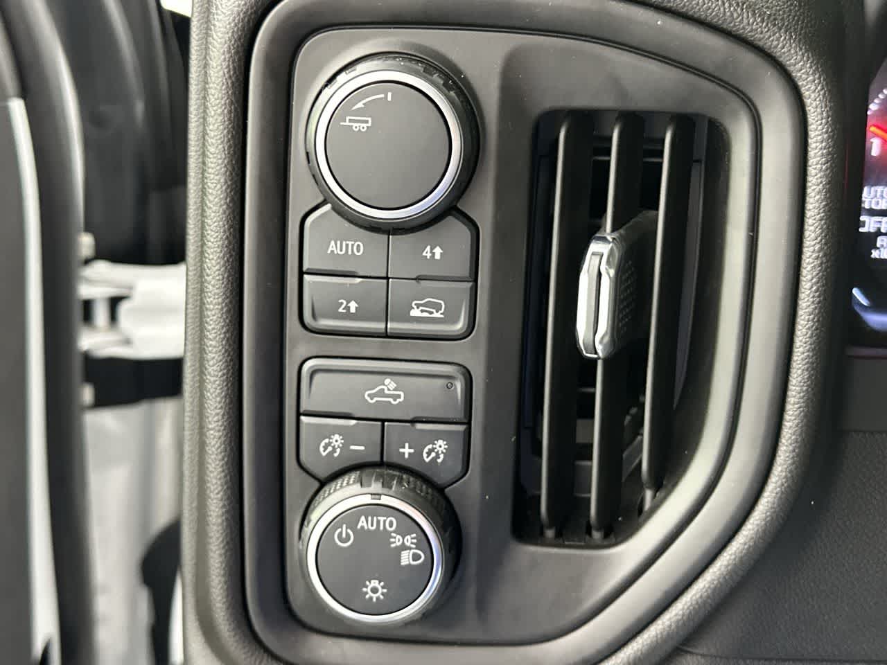 2022 Chevrolet Silverado 1500 WT