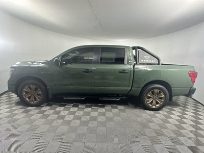 2024 Nissan Titan SV