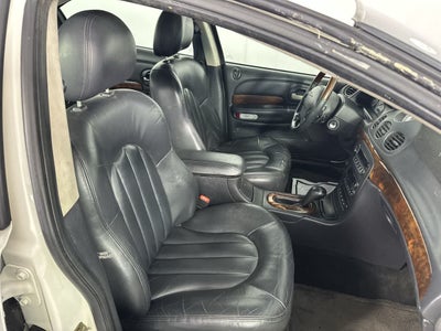 2002 Chrysler Concorde Limited