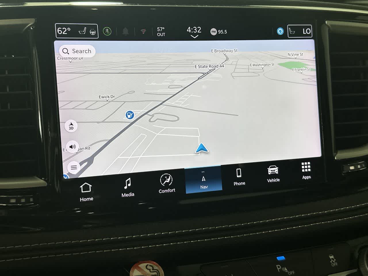 2024 Chrysler Pacifica SELECT