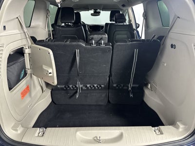 2024 Chrysler Pacifica SELECT