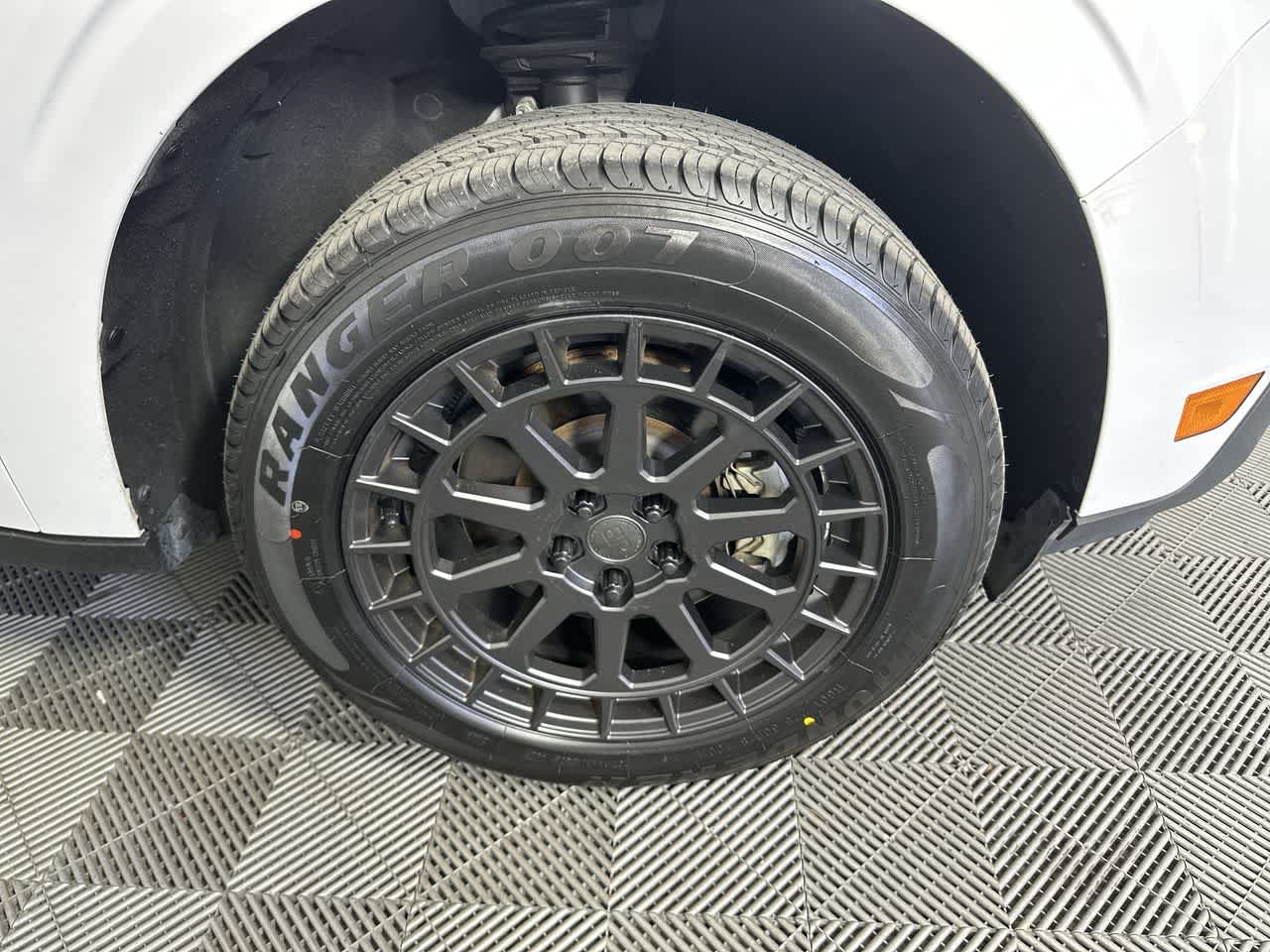 2022 Ford Maverick XL