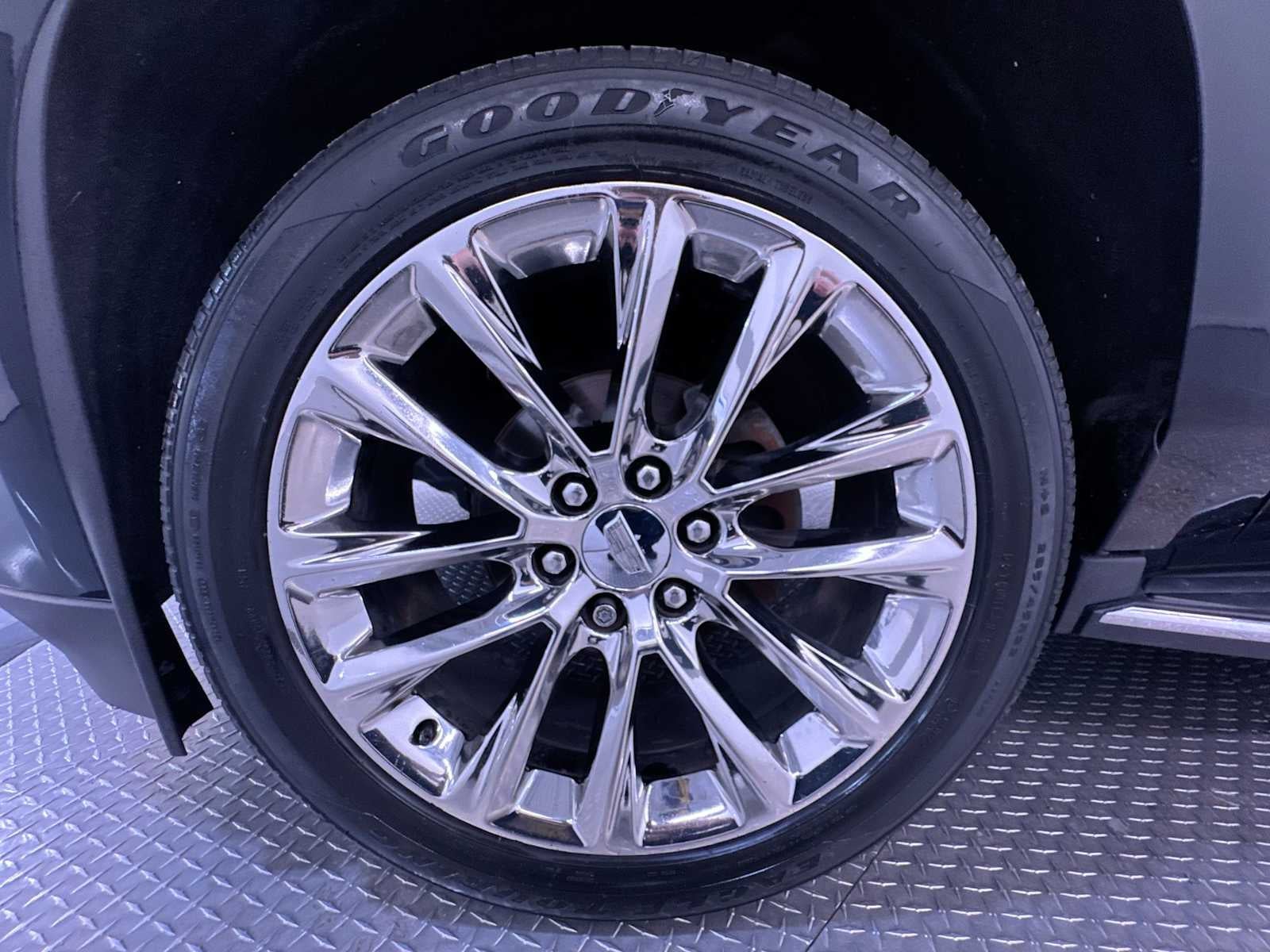 2018 Cadillac Escalade Luxury