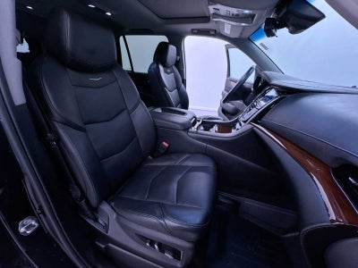 2018 Cadillac Escalade Luxury