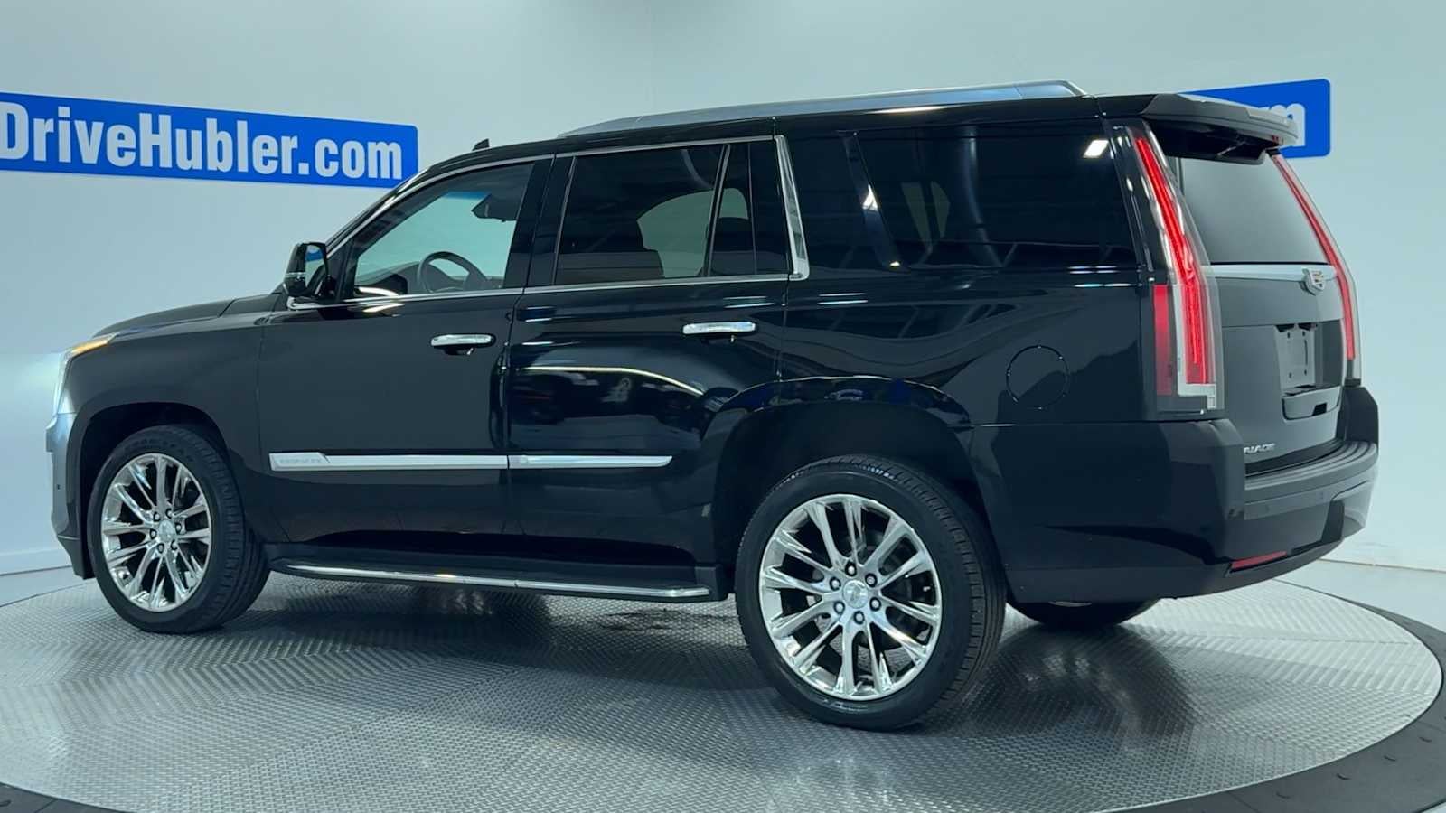2018 Cadillac Escalade Luxury