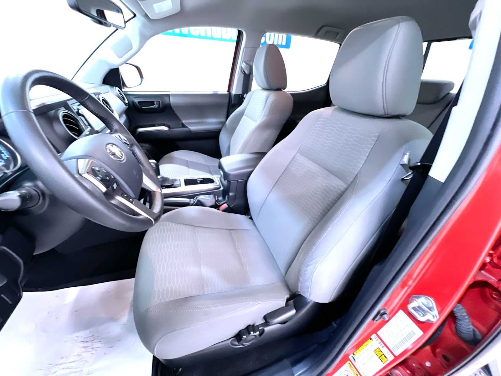 2017 Toyota Tacoma SR5