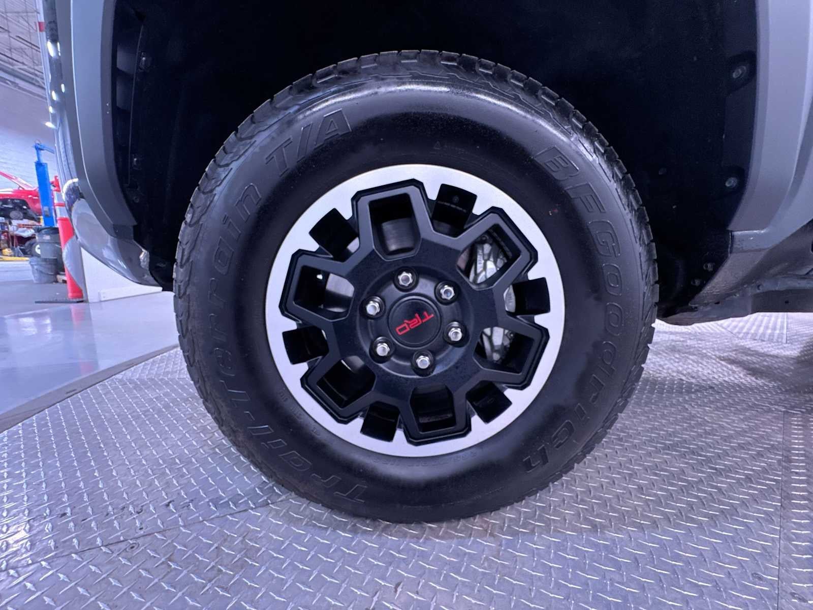 2025 Toyota Tacoma TRD Off Road