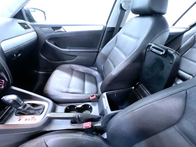 2011 Volkswagen Jetta TDI LE
