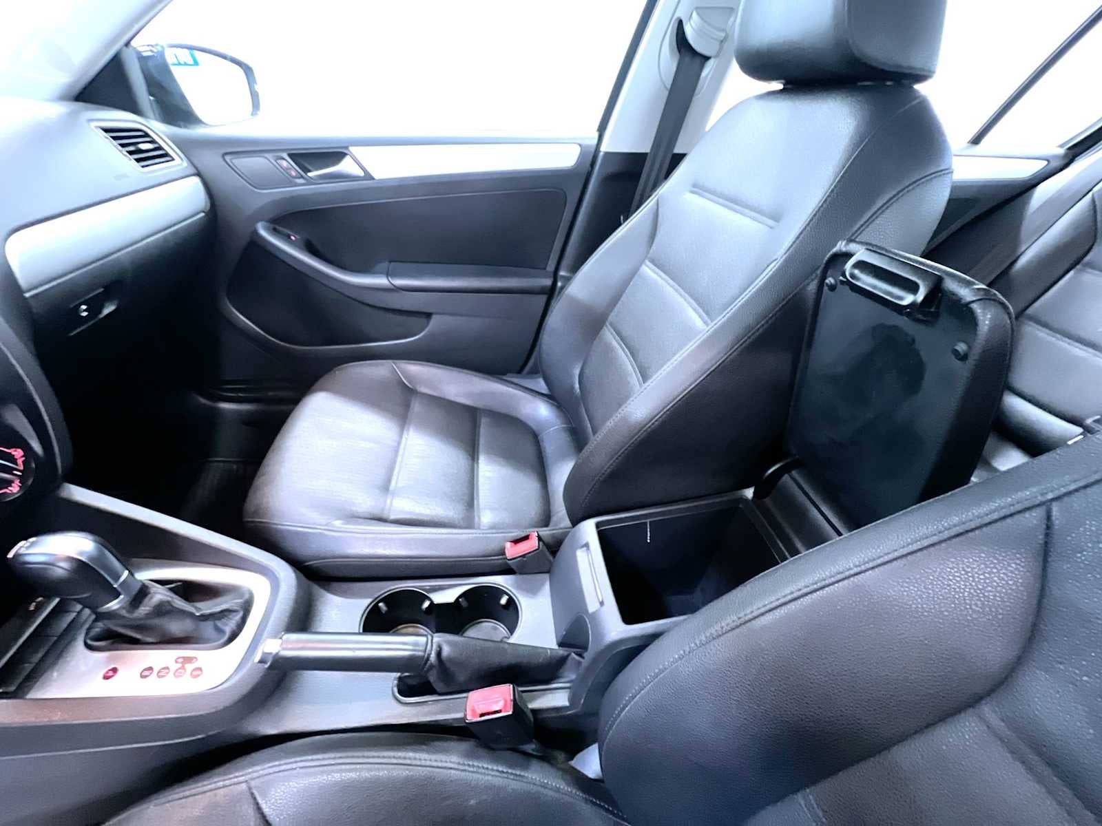 2011 Volkswagen Jetta TDI LE
