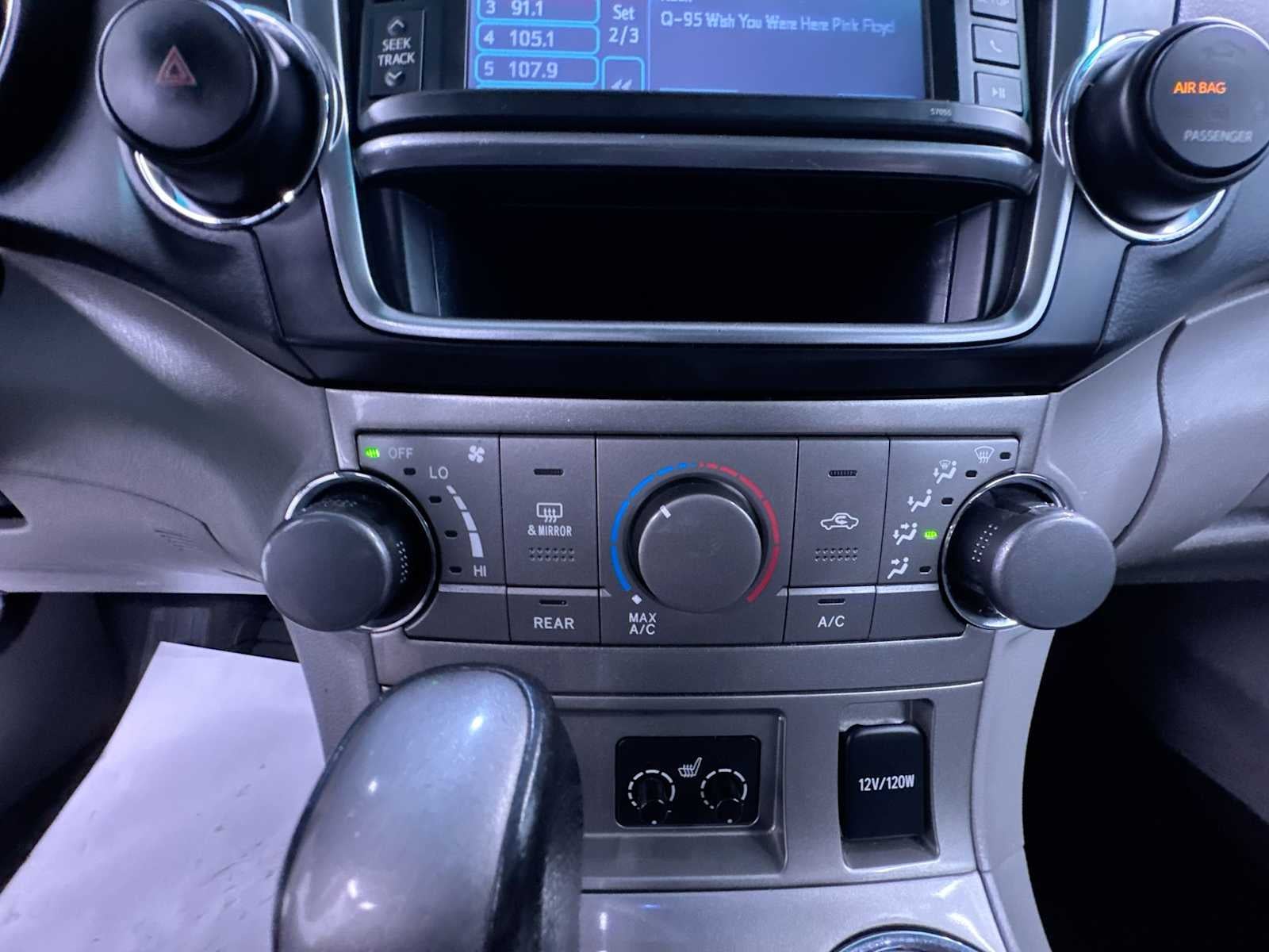 2013 Toyota Highlander SE