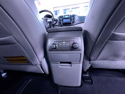 2013 Toyota Highlander SE