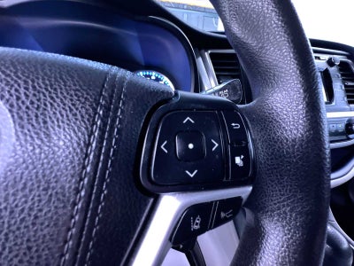 2018 Toyota Highlander LE