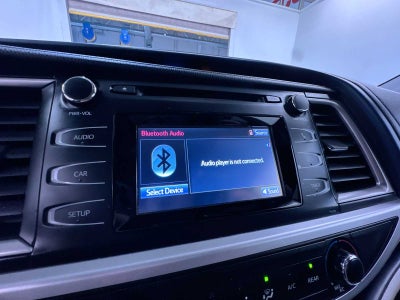 2018 Toyota Highlander LE