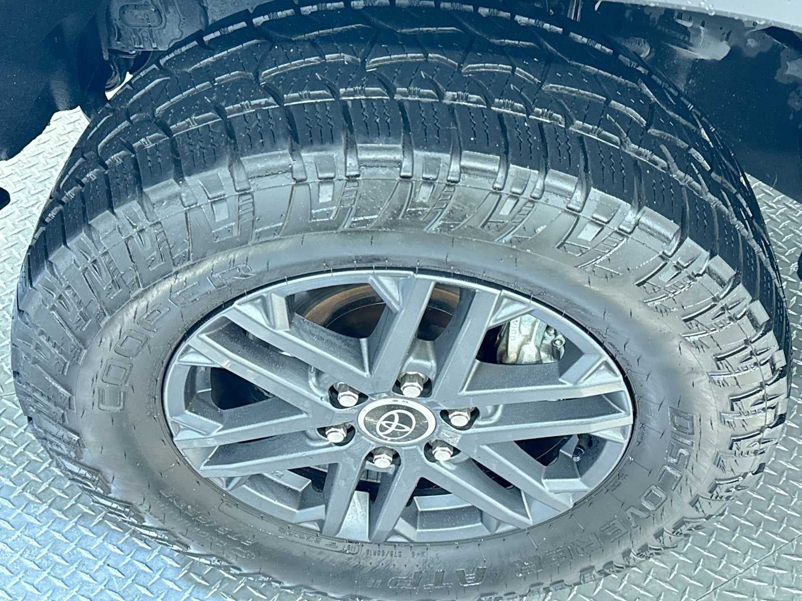 2024 Toyota Tundra SR5