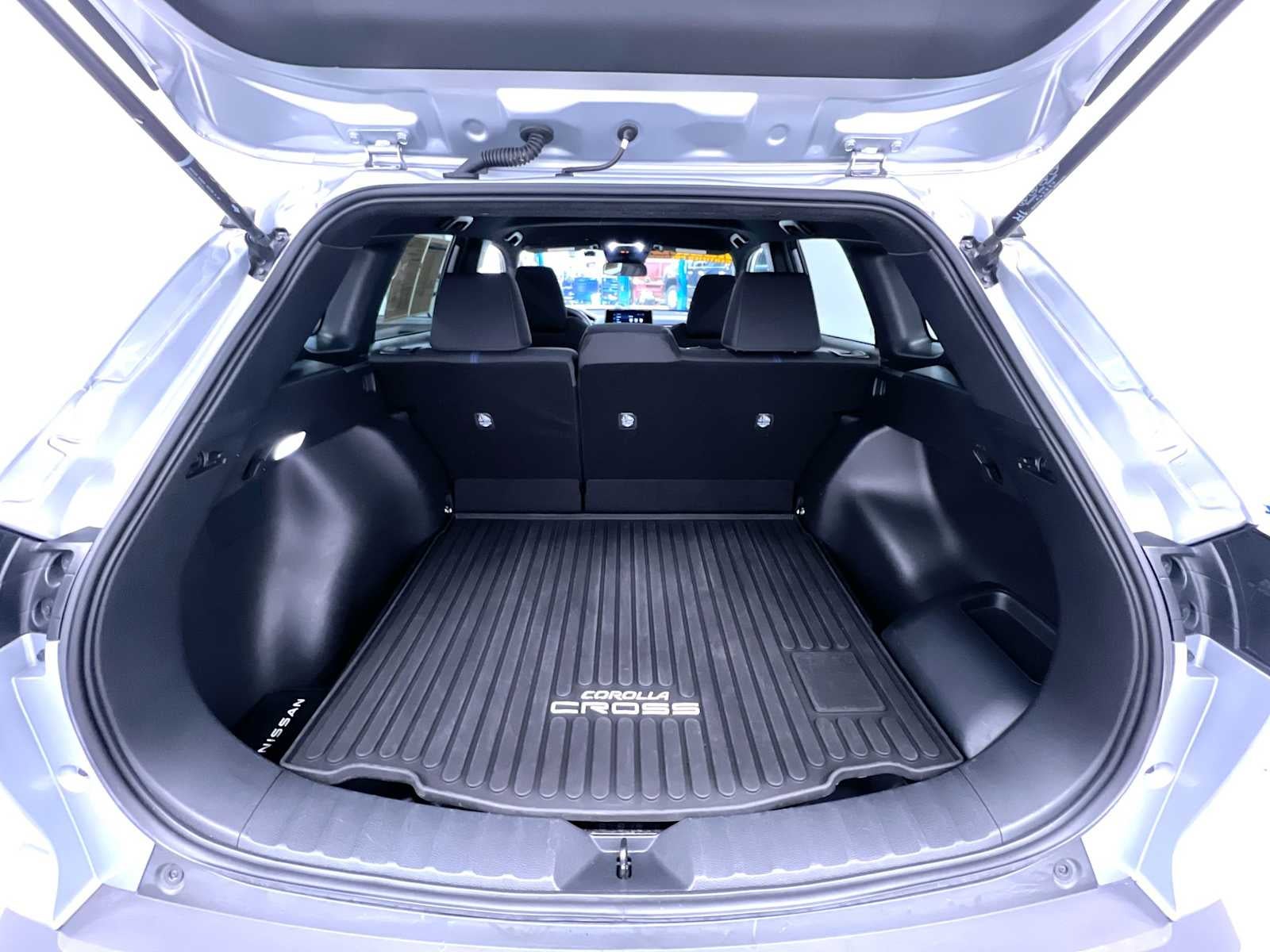 2025 Toyota Corolla Cross Hybrid SE